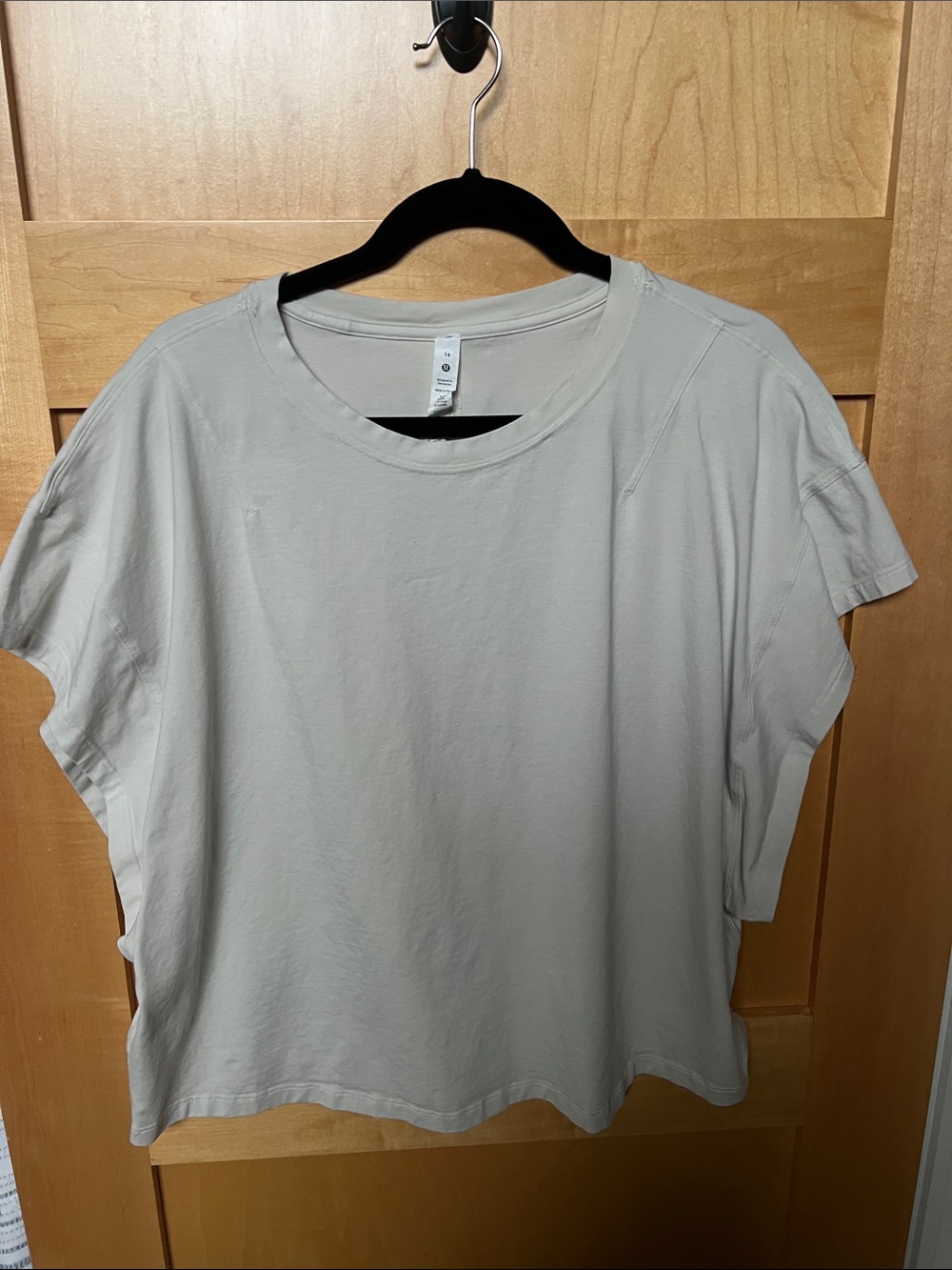 lululemon athletica Boxy Crew Tee in Light Beige